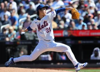 Jonah Tong gives Mets some cushion with series-clinching win over Padres