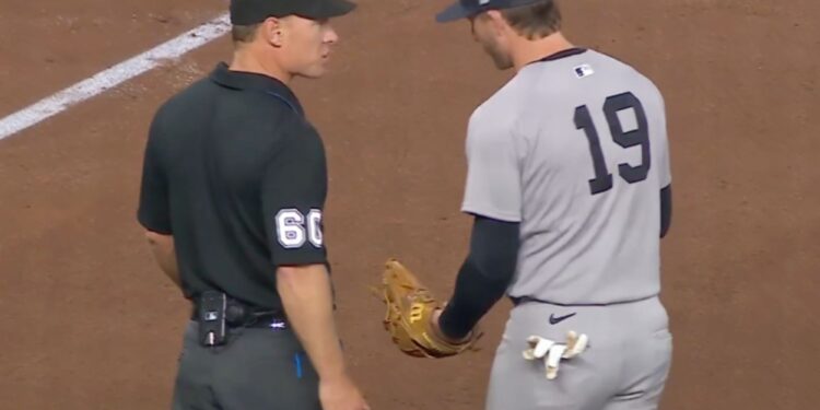 MLB admits what Yankees suspected: Umps botched catch call