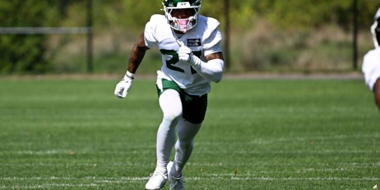 Malachi Moore at Jets practice on Sept. 26, 2025.