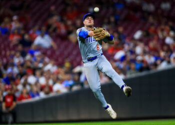 Chicago Cubs third baseman Matt Shaw (6) throws to first to get Cincinnati Reds catcher Tyler Stephenson (not pictured) out in the eighth inning at Great American Ball Park.