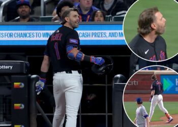 Mets' Jeff McNeil gets ejected after blowing up at umpire