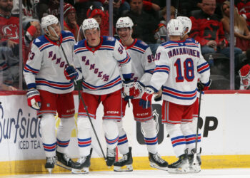 Net up to $1,500 on NHL preseason action