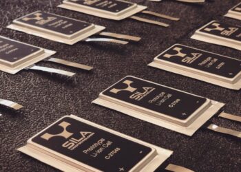 Phone batteries are getting more compact, but the US is missing out