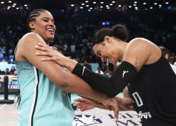 Satou Sabally faces sister Nyara in Liberty-Mercury playoff series