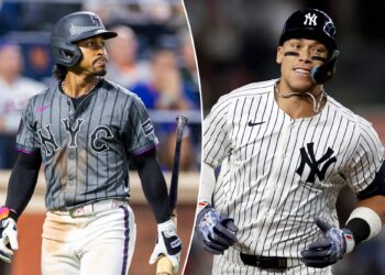 Stakes for Mets, Yankees in MLB's fateful final weekend