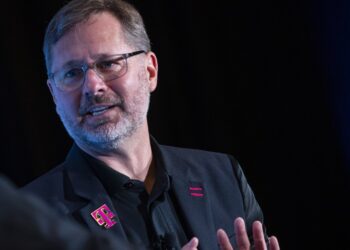 T-Mobile CEO Mike Sievert is stepping down