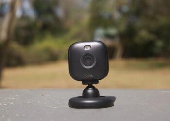The Blink security camera app is down, but Amazon is working on it