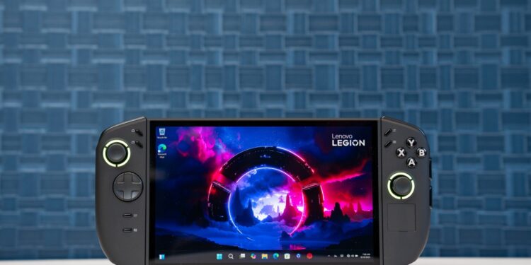 The Lenovo Legion Go 2 will get Xbox-flavored Windows in spring 2026