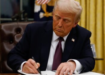 Trump announces H-1B visas will cost $100,000 per-year