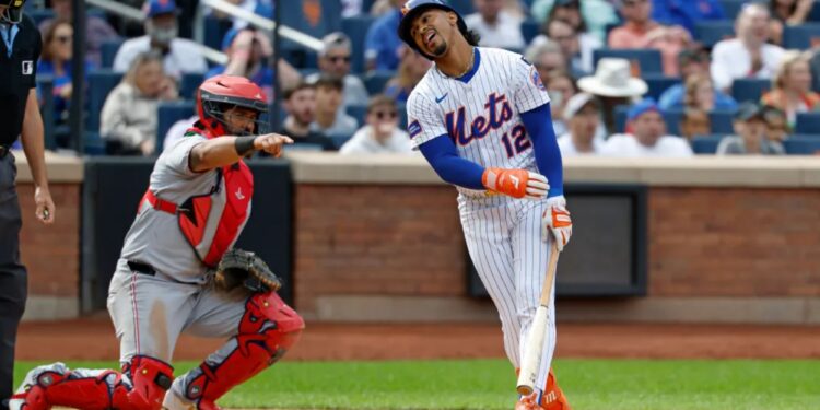Worrying signs follow Mets into six-game road challenge to save playoff hopes