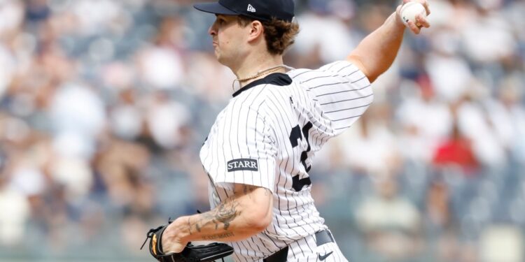 Cam Schlittler pitches during the Yankees-Orioles game on Sept. 26, 2025.