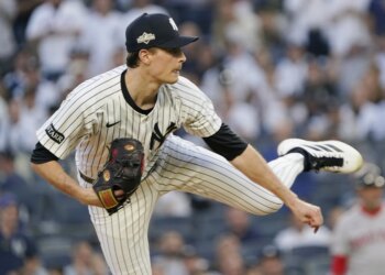 Bet $5, get $200 in bonus bets win or lose for Yankees vs. Blue Jays Game 2