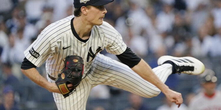 Bet $5, get $200 in bonus bets win or lose for Yankees vs. Blue Jays Game 2