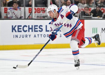Bet $5, get $300 in bonus bets if your bet wins for Rangers vs. Penguins