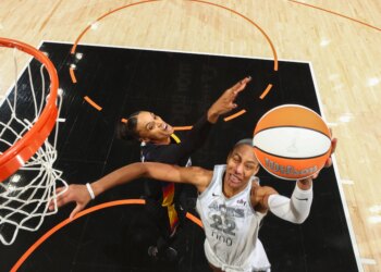 Bet $5, get $300 in bonus bets if your bet wins for Aces vs. Mercury on Friday