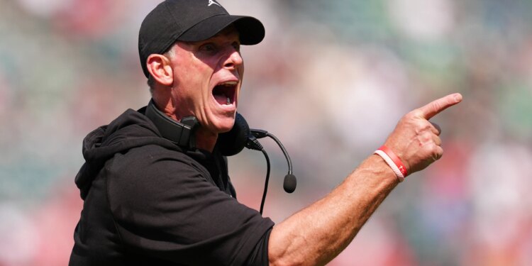 Bet $5, get $200 in bonus bets win or lose for Texas vs. Oklahoma