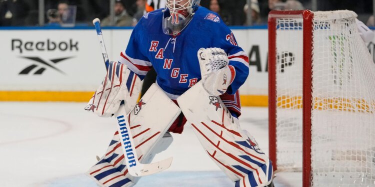 Bet $5, get $300 in bonus bets for Rangers vs. Maple Leafs