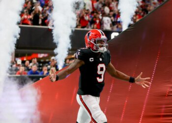 Bet $5, get $300 in bonus bets if your bet wins for Falcons vs. 49ers