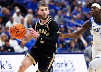 Get a 20% first deposit match up to $1600 for college basketball