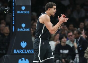 Bet $5, get $300 in bonus bets if your bet wins for Hawks vs. Nets
