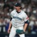 Seattle Mariners pitcher Paul Sewald yelling on the mound.