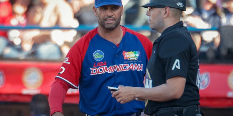 Albert Pujols, Angels break off manager talks as Padres, Orioles loom