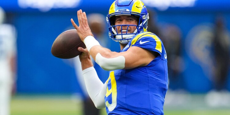 Bet $1 get $100 FanCash for Christian McCaffrey rushes for 5+ yards