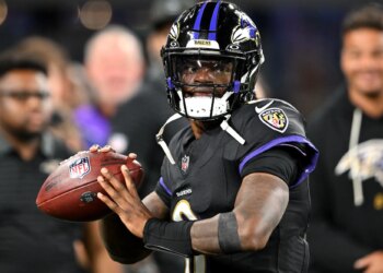Bet $30, Get $300 FanCash for Ravens vs. Dolphins