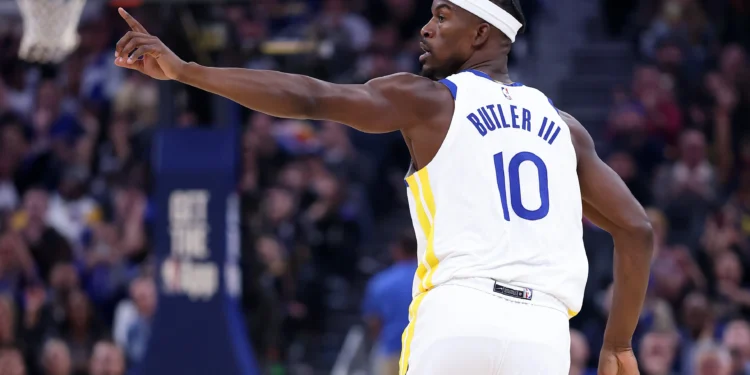 Bet $30, Get $300 FanCash for Warriors vs. Bucks