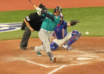 Bet $5, get $200 in bonus bets for Blue Jays vs. Mariners