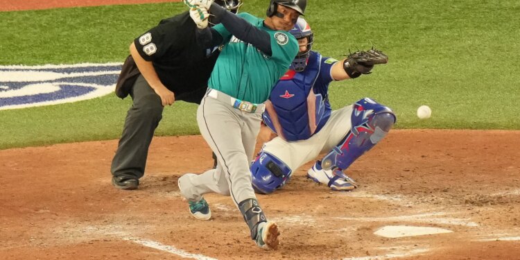 Bet $5, get $200 in bonus bets for Blue Jays vs. Mariners