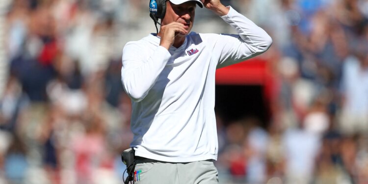 Bet $5, get $200 in bonus bets for Ole Miss vs. Georgia