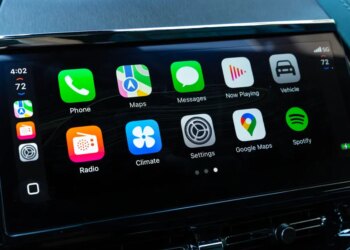 GM isn’t ready to rip off the CarPlay/Android Auto band-aid quite yet