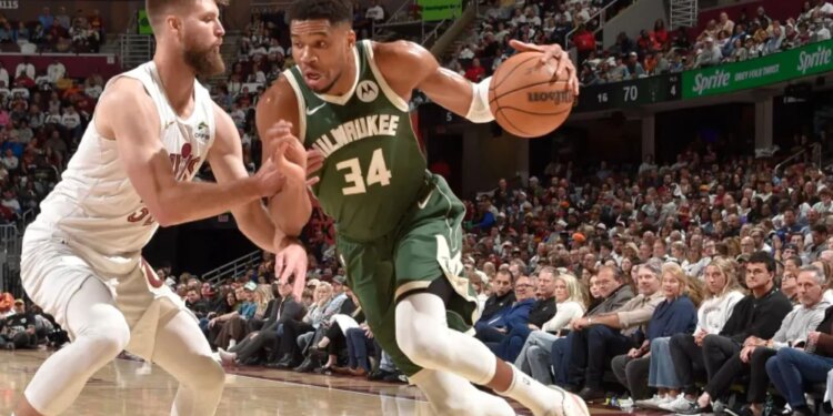 Giannis Antetokounmpo is making it harder not to dream about Knicks possibilities