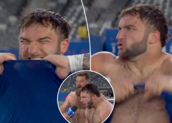 Giants' Cam Skattebo strips off shirt in bonkers postgame scene