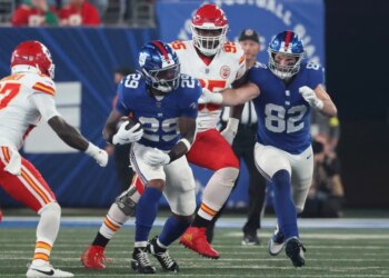 Giants running back Tyrone Tracy Jr (29) will return from injury for Thursday's game vs. the Eagles.