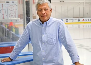 New York Post columnist Larry Brooks