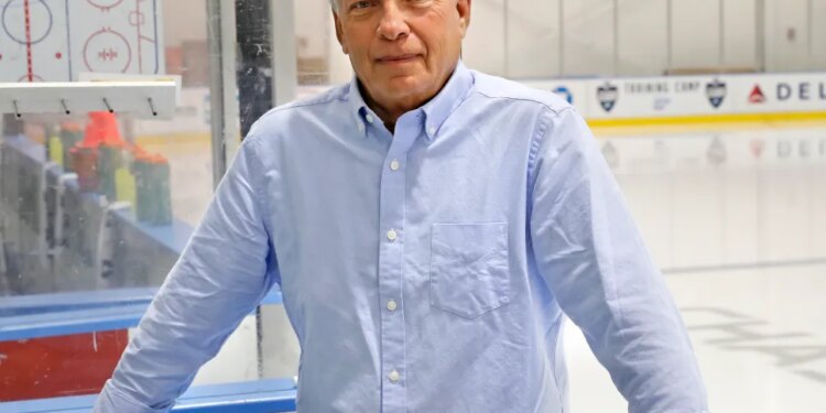 New York Post columnist Larry Brooks