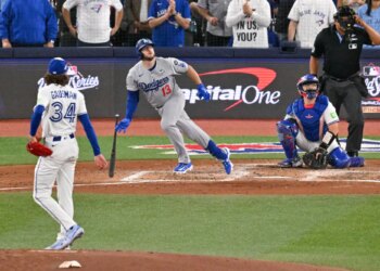 How to watch Blue Jays vs. Dodgers World Series Game 3 for free