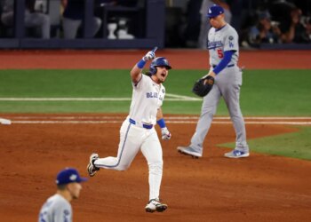How to watch Dodgers-Blue Jays World Series Game 2 for free