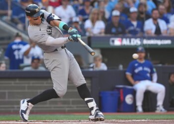 How to watch Yankees vs. Blue Jays ALDS Game 2 live for free