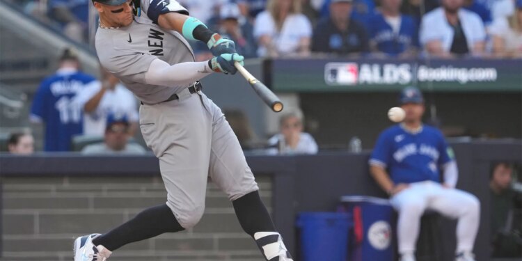 How to watch Yankees vs. Blue Jays ALDS Game 2 live for free