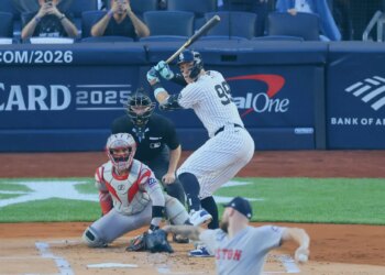 How to watch Yankees vs. Red Sox in Wild Card Game 2 for free