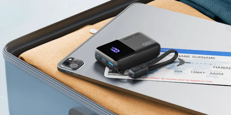 Iniu’s tiny 10,000mAh power bank is almost half off right now