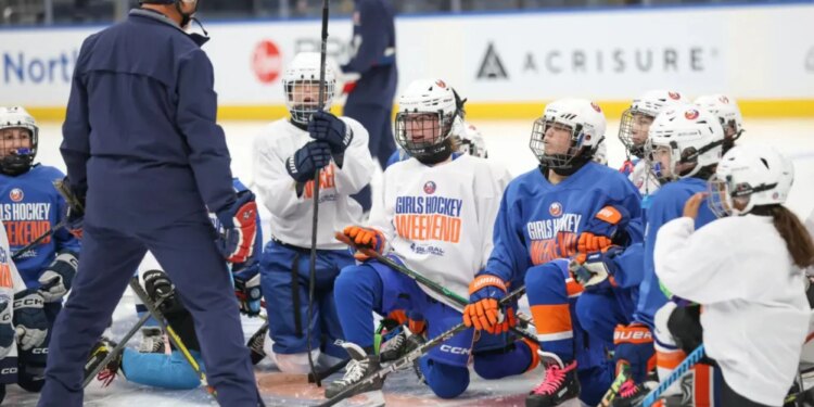 Islanders clinic brings access to hockey to Long Island girls