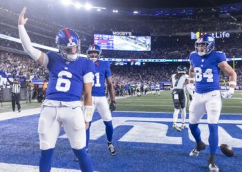 Jaxson Dart officially put the Eagles on notice