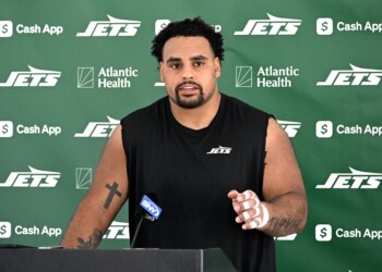 Jets' Alijah Vera-Tucker opens up on injury history, lost season