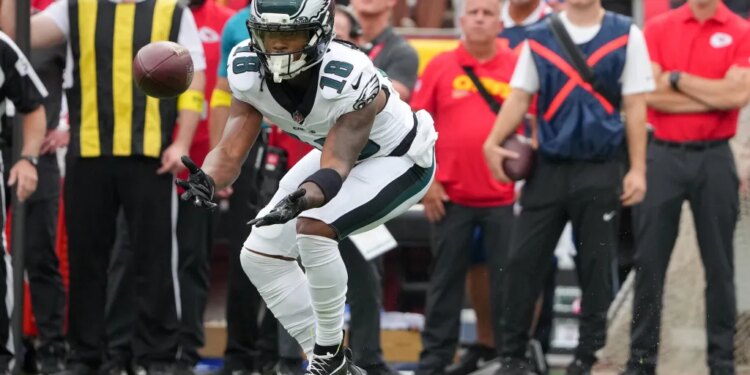 Philadelphia Eagles wide receiver John Metchie III (18) makes a reception against the Kansas City Chiefs during the first quarter of the game at GEHA Field at Arrowhead Stadium.