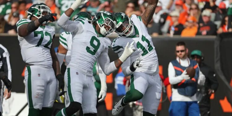 Jets fans, forget about the tank, there's something more at stake