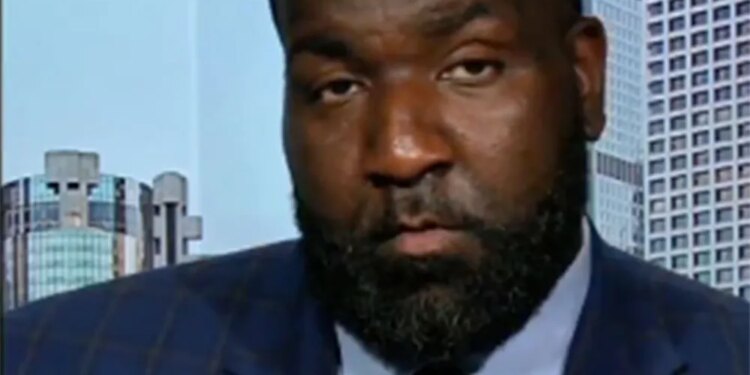 ESPN personality Elle Duncan was in disbelief over Kendrick Perkins' pun about pain medication that he dropped during a guest appearance on"SportsCenter" Tuesday, October 21, 2025.